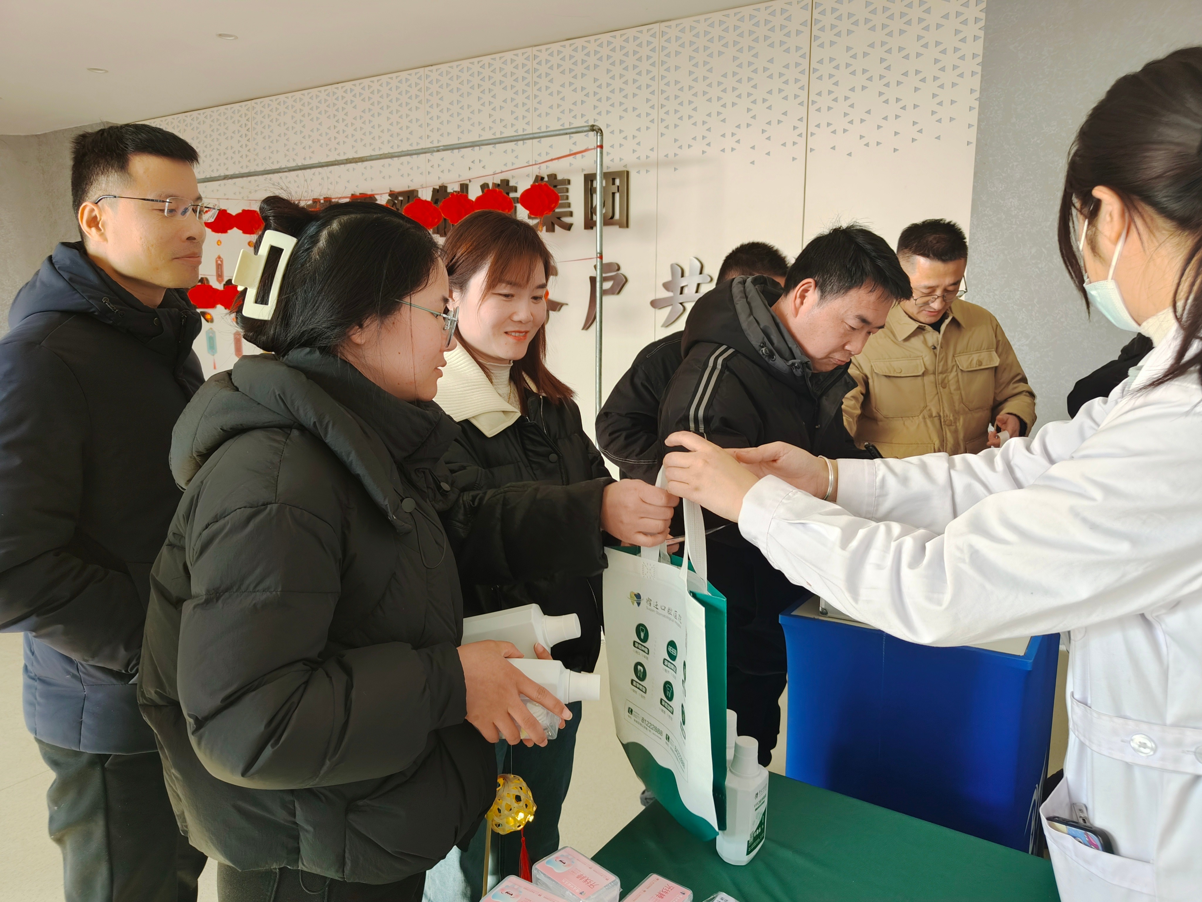 江苏华梁制造集团开展“暖"新"聚合力 欢喜闹元宵”主题活动(图3)